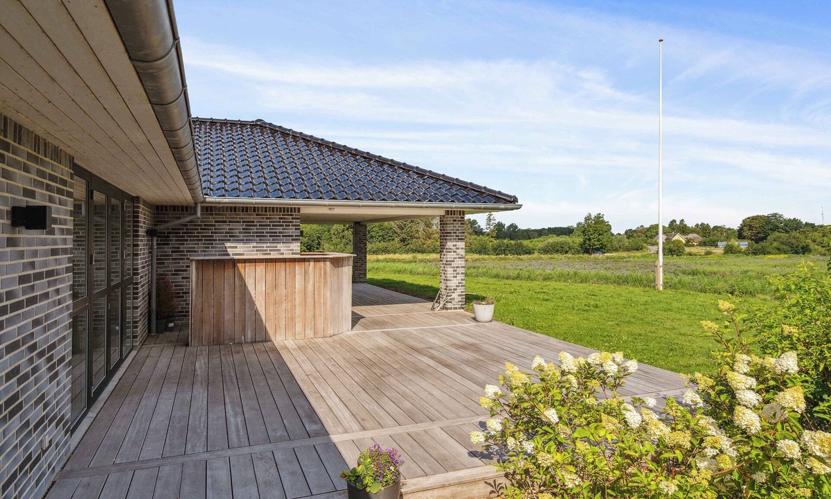 Otterup Villa | Large holiday home with pool near Odense