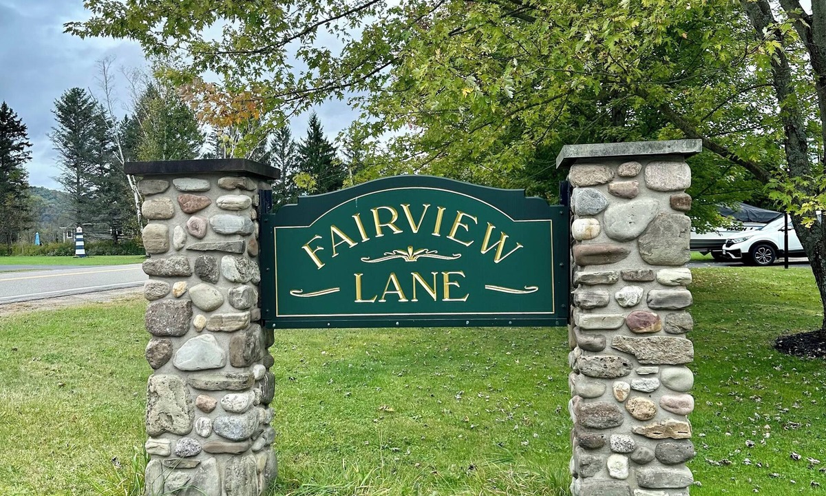 Great Valley House | Large Home In Great Valley