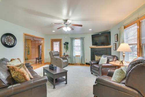 Christiansburg House | Large Home w/Deck & Grill ~ 9 Mi to Virginia Tech