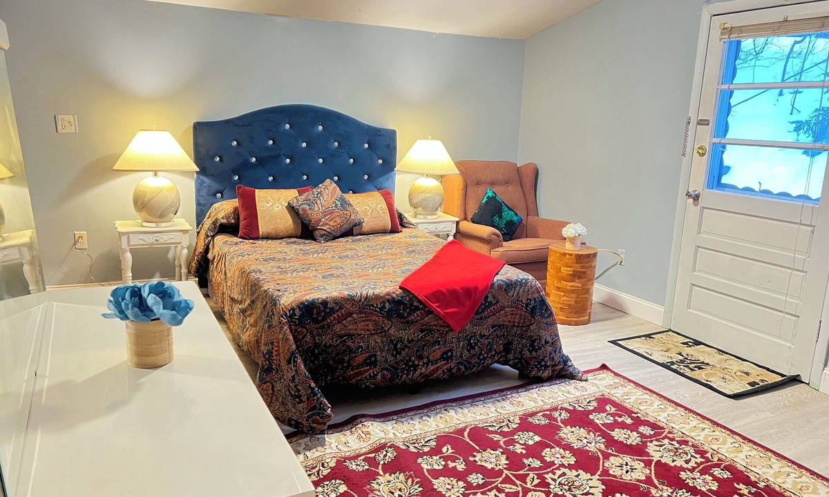 Binghamton House | large house in Binghamton ,NY