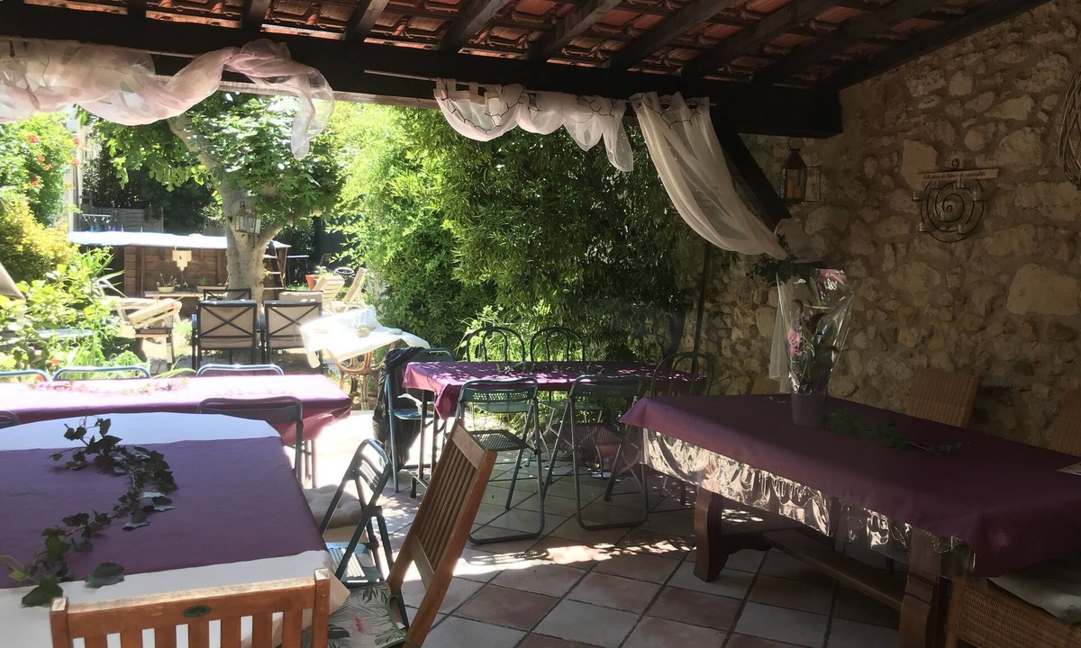 Salles-d'Aude House | LARGE HOUSE WITH GARDEN