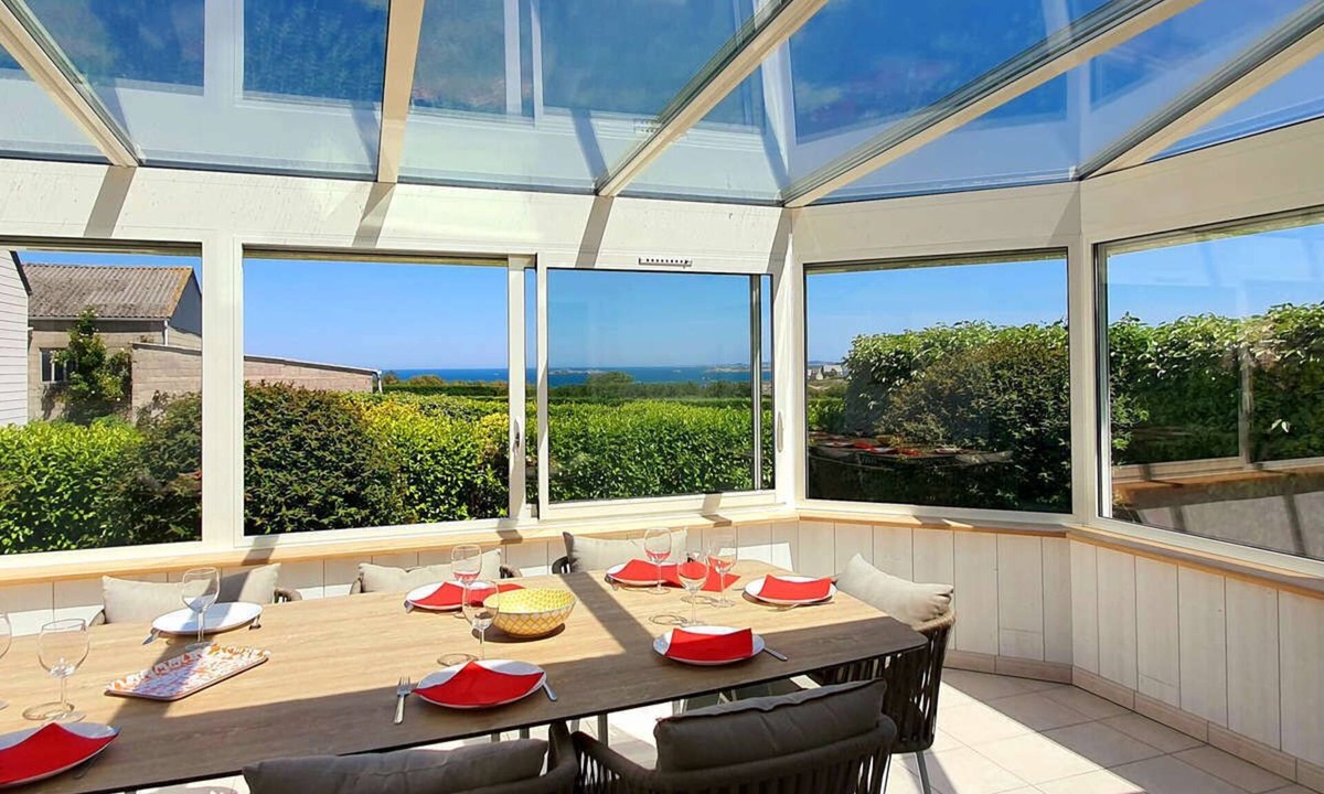 Sibiril House | Large house with sea view and garden located near the port of Mogueriec