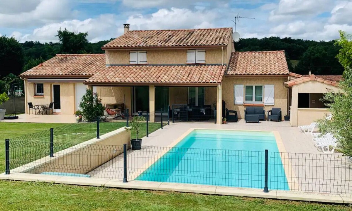 Saiguede House | Large house with swimming pool in the South West of France