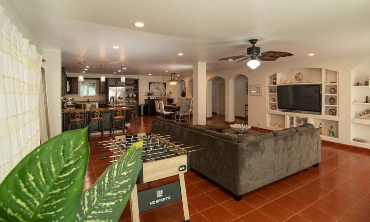 La Joya House | Large Luxury Home, Ocean View & Private Jacuzzi