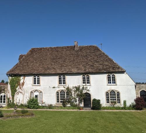 Trowbridge House | Large Manor House near Bath