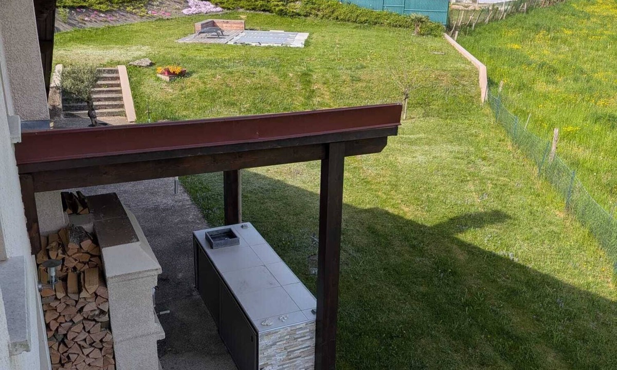 Brie-et-Angonnes House | Large modern house at the foot of the mountains with swimming pool and 2 Siberian cats