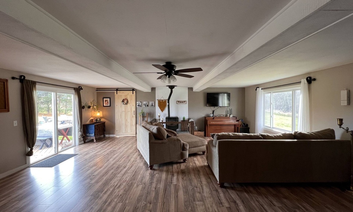 Loretto House | Large Ranch Style Home!