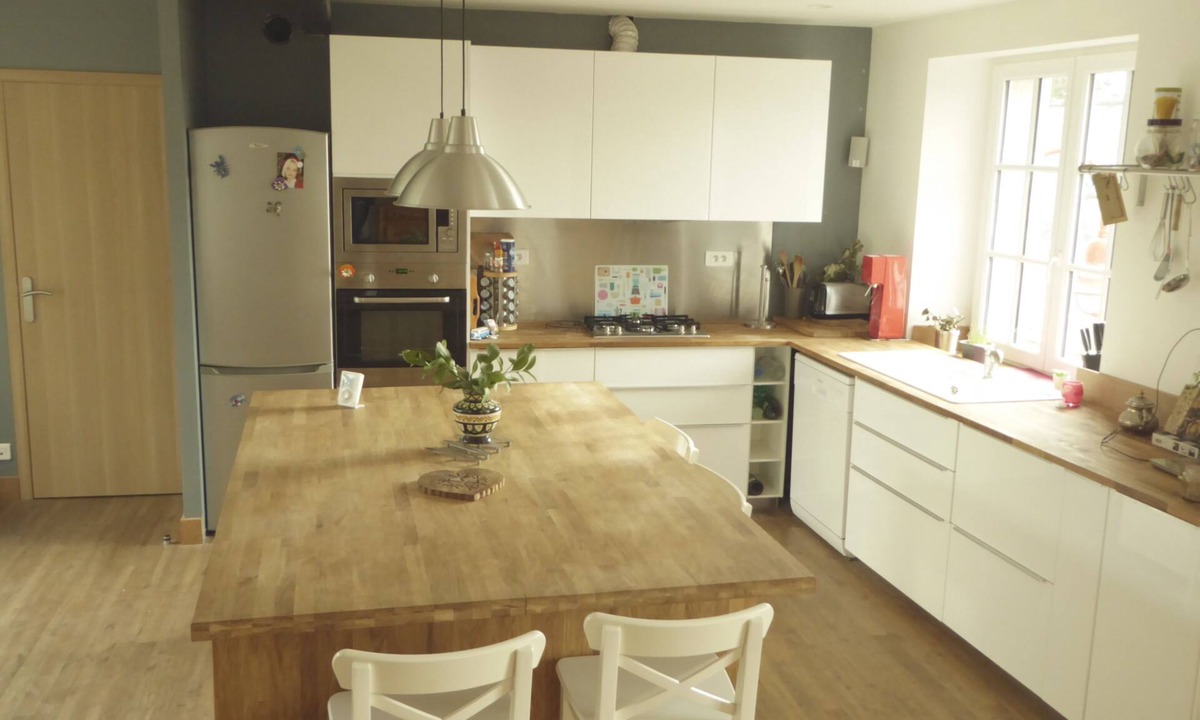 Le Minihic-sur-Rance House | Large stone house close to the beach