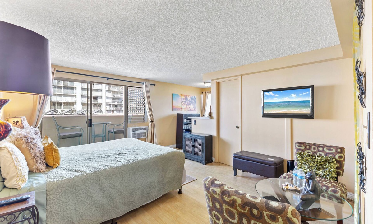 Waikiki Condo | Large Studio - 2 Decks - 2 Short Blocks From Beach - #703-A