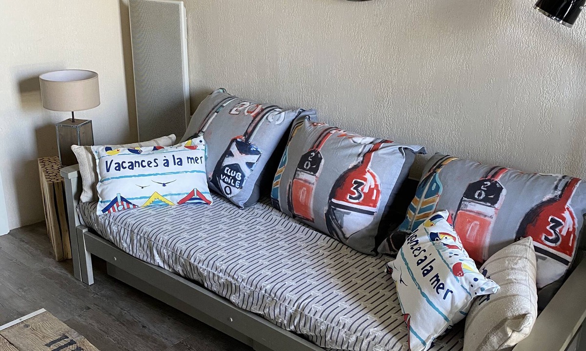 La Couarde-sur-Mer House | LARGE STUDIO WITH LA COUARDE