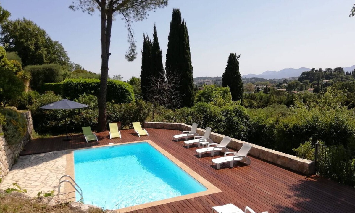Mougins Villa | Large villa, large garden, Mougins/Cannes, Pool/salt, Air conditioning, 8 P