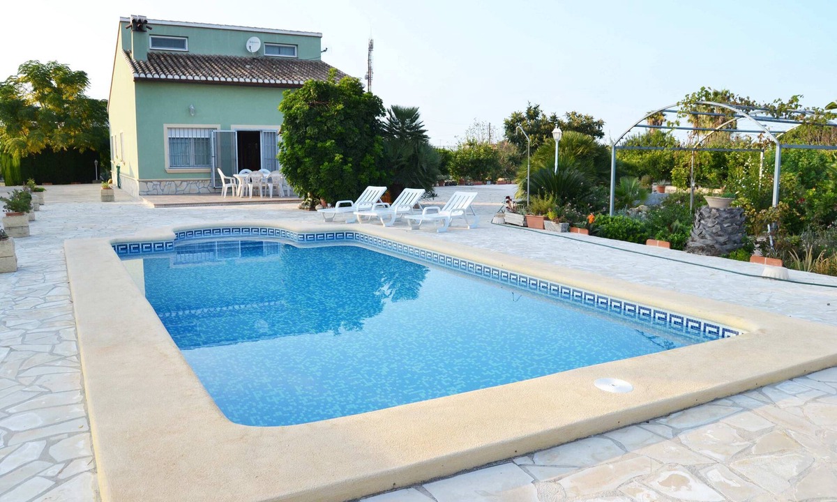 Molinell Ski Chalet | Large Villa (max. 11 people) with Private Pool