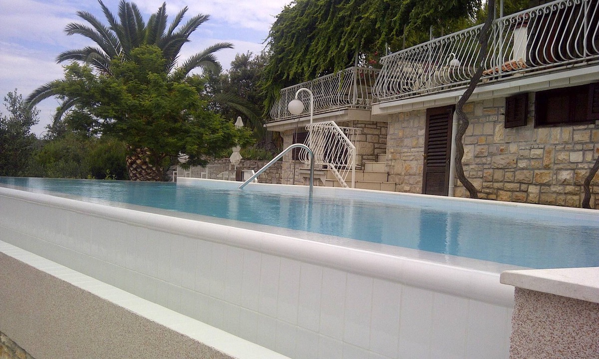Hvar Villa | Large villa with private,heated,infinity pool, Jacuzzi bath,sport games,bikes.