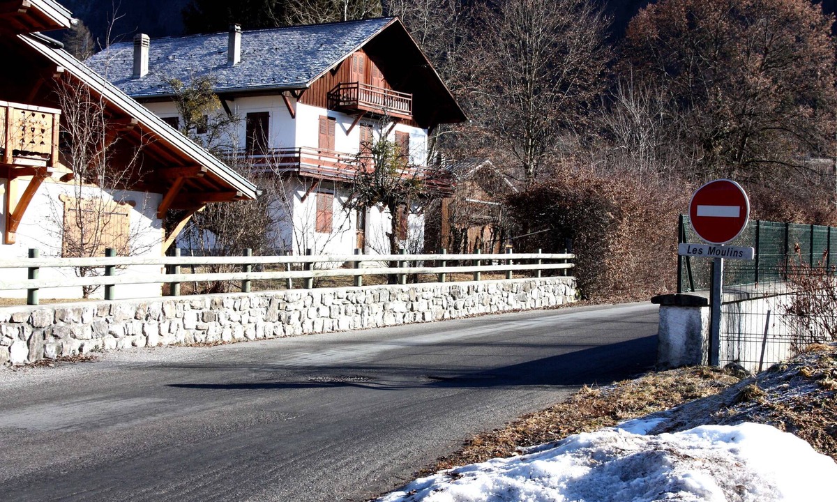 Samoens Ski Chalet | Large well equipped chalet, near the shuttles and the center of the village