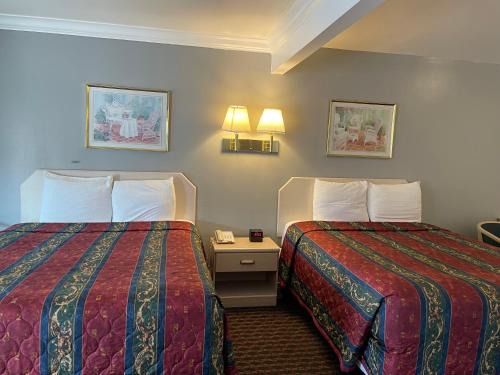 Willits Hotel | Lark Motel Willits