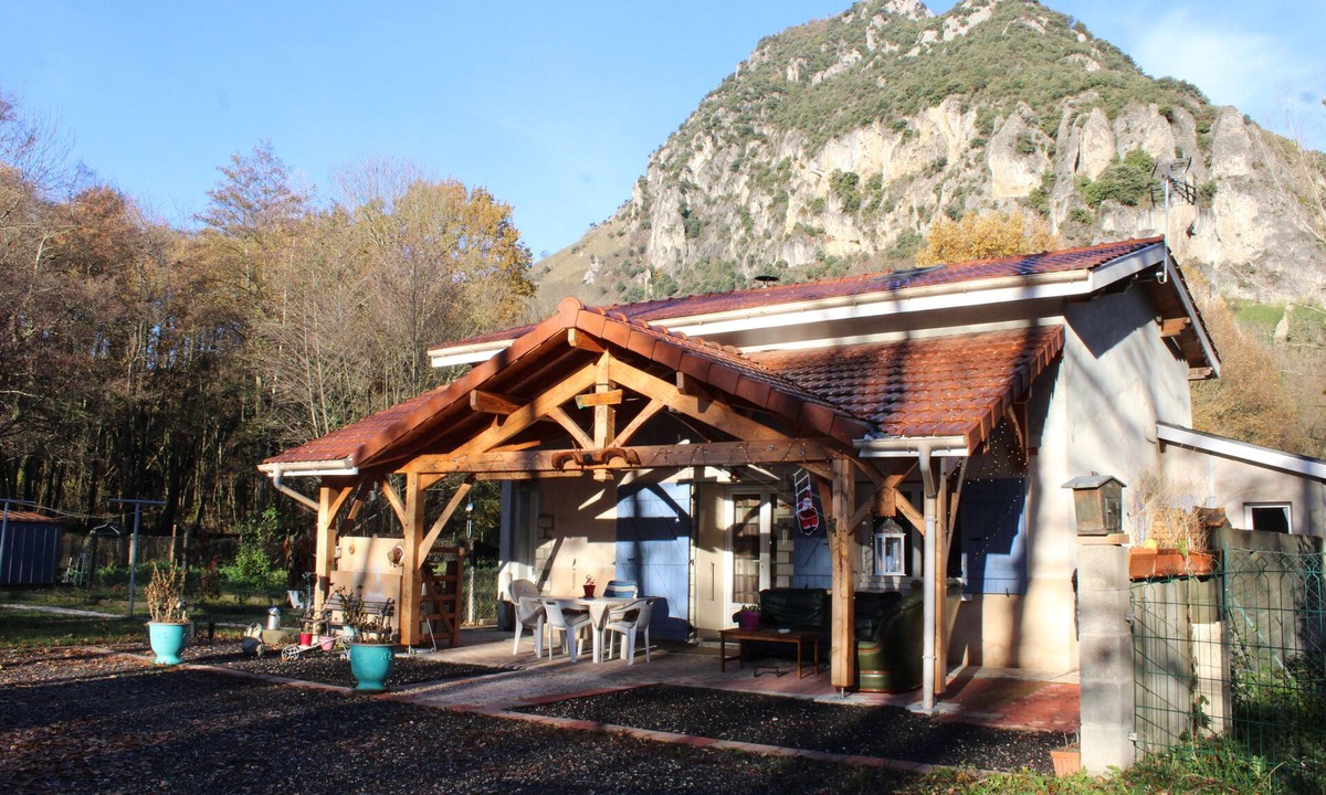 Surba House | LAS BERNIEROS HOUSE