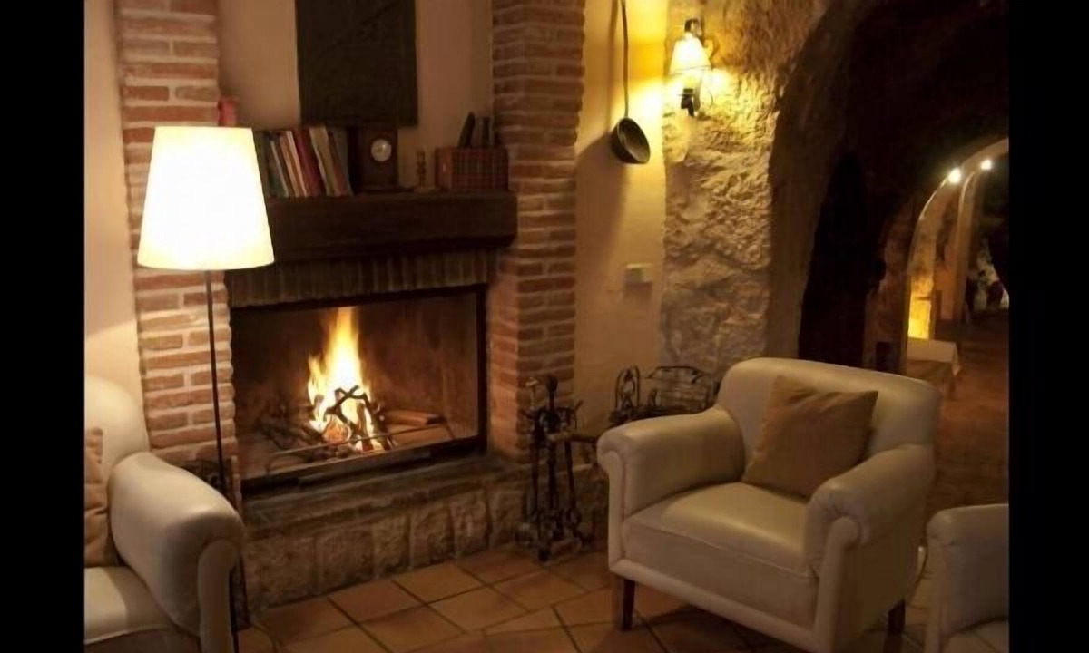 Horche Cottage | Las casas de Andrea for 18 people