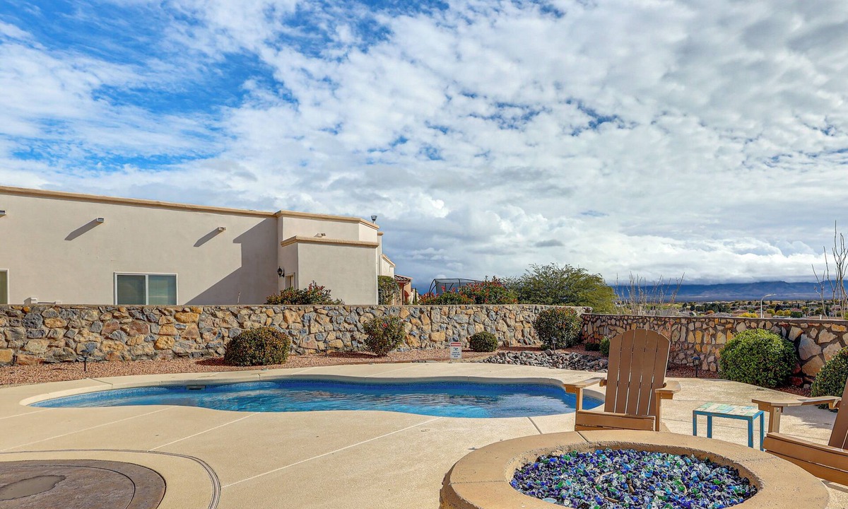 Las Cruces House | Las Cruces Home w/Mountain Views & Private Pool!