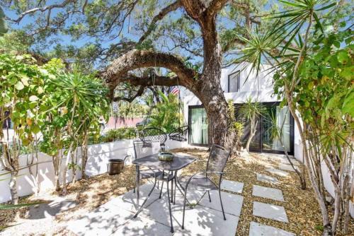 Colee Hammock House | Las Olas Hammocks Unit 4 By Dream Vacation
