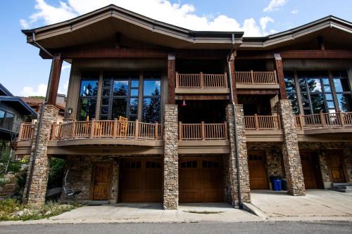Cottonwood Heights House | Last Chair Townhome