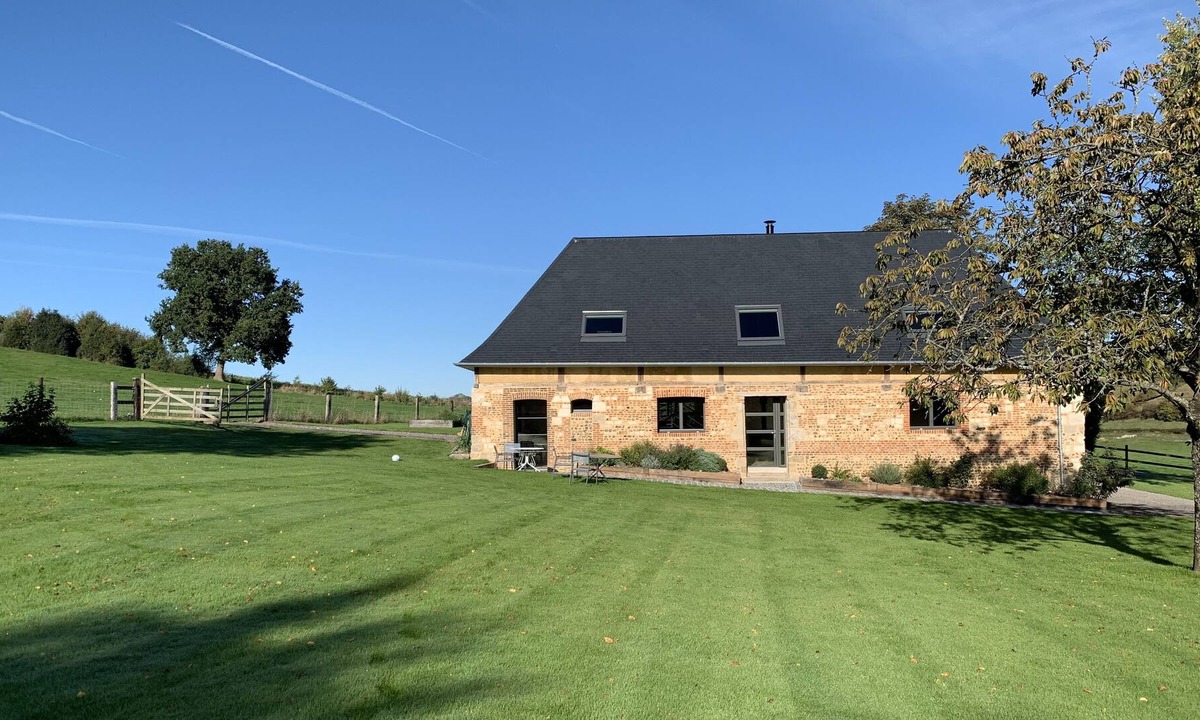 Saint-Martin-Osmonville House | Latelier Danne