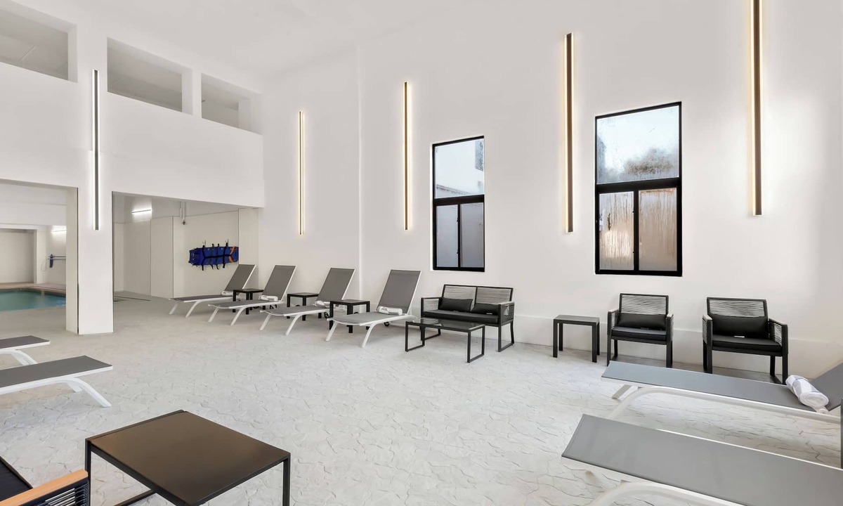 Tinton Falls Hotel | Latitude Suites Tinton Falls, part of Unscripted by Hyatt