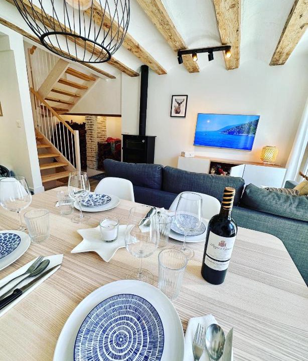 Tudela House | Laura's Haus
