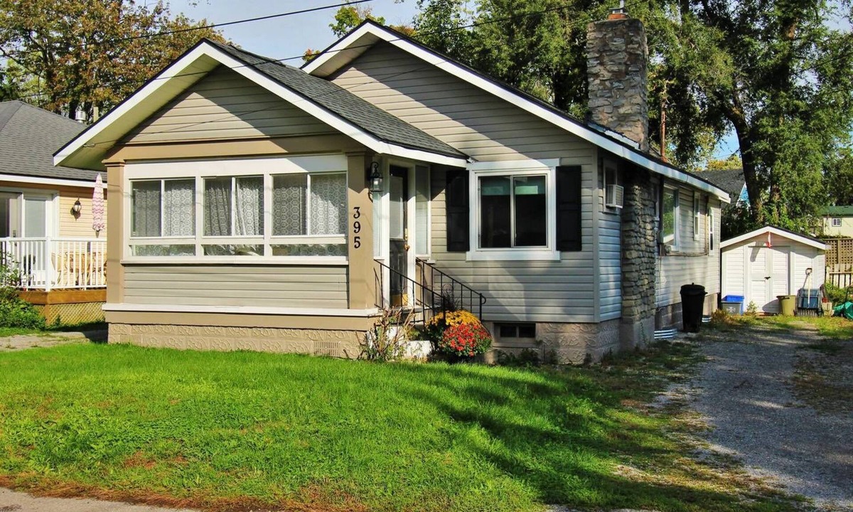 Crystal Beach Cottage | Laurali Cottage - Northern Ontario in the Heart of Crystal Beach