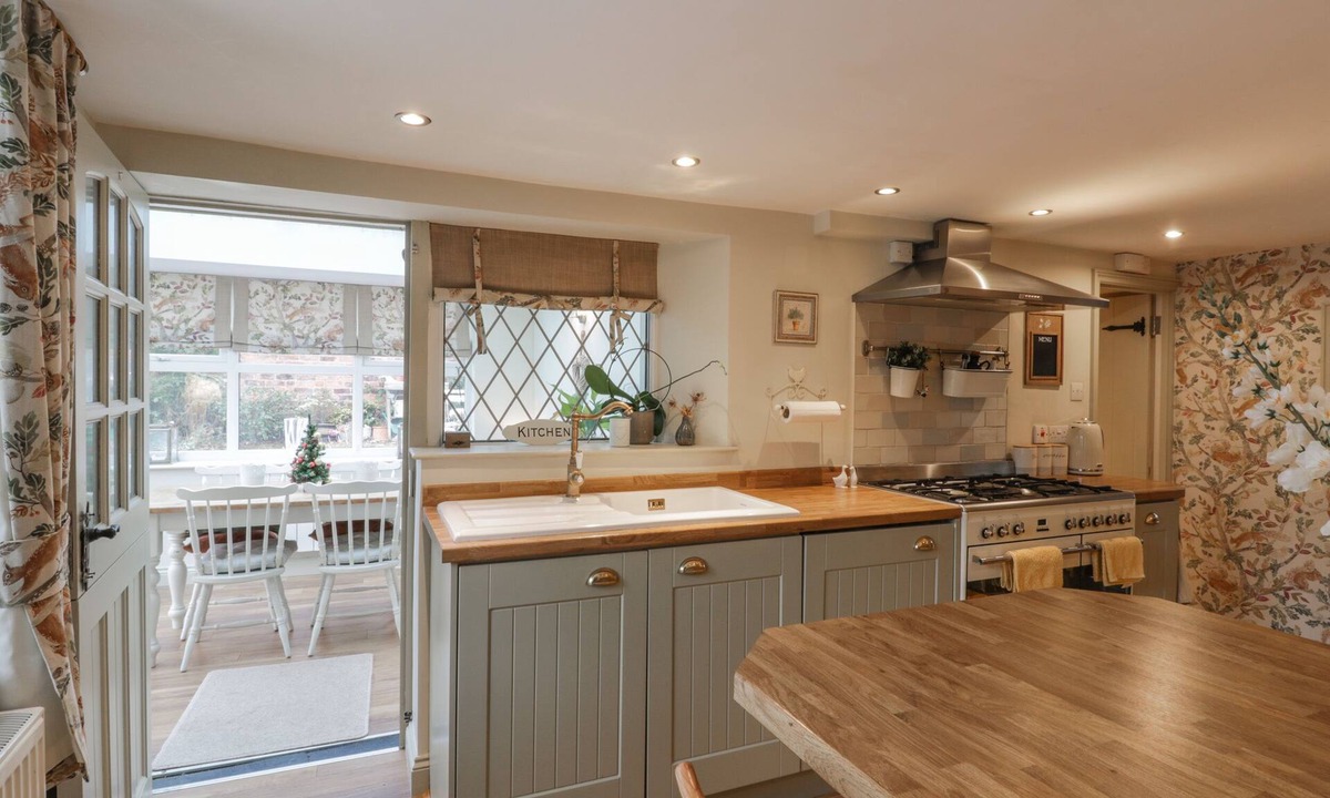 Guisborough Cottage | Laurel Cottage