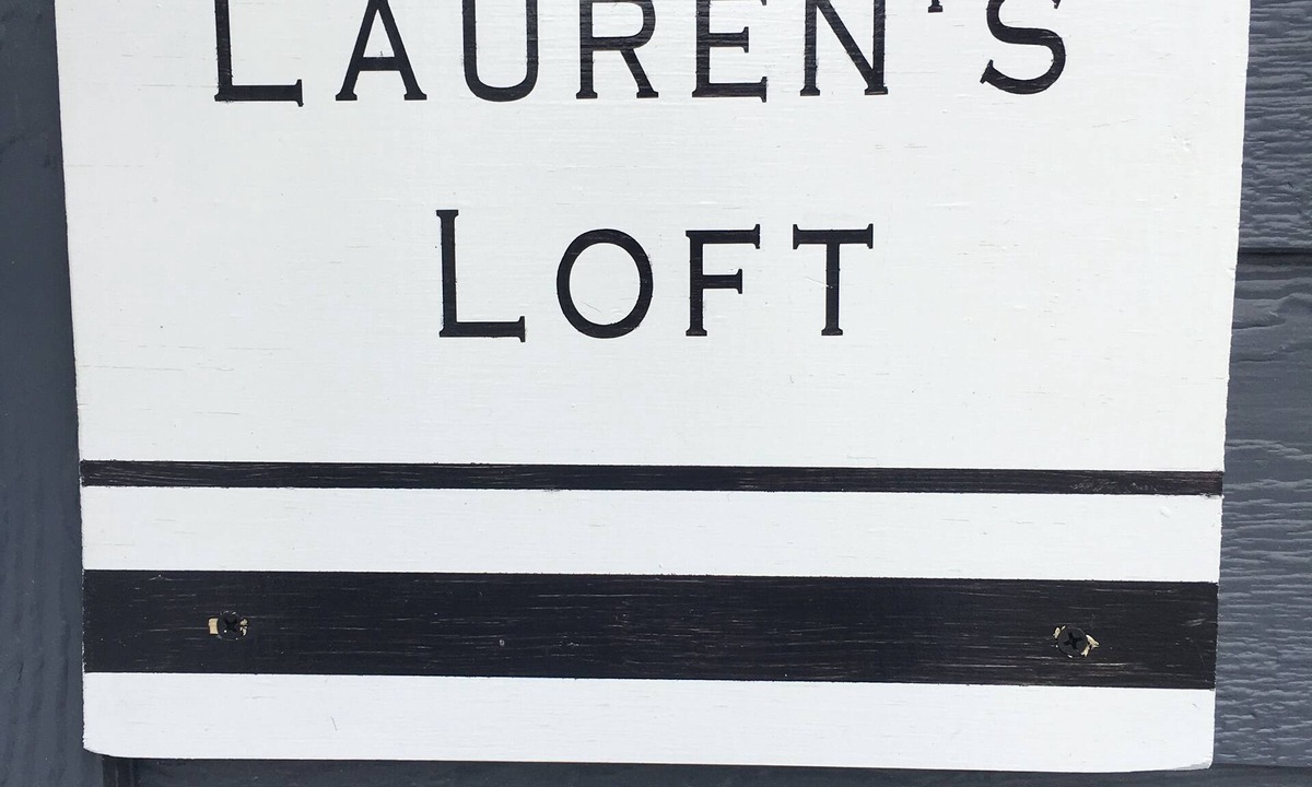 Pleasant Hill House | Lauren's Loft in Historic Downtown Pleasant Hill