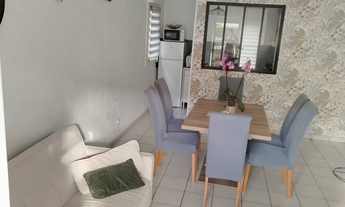 Pleurtuit Apartment | Laurence's Cocoon