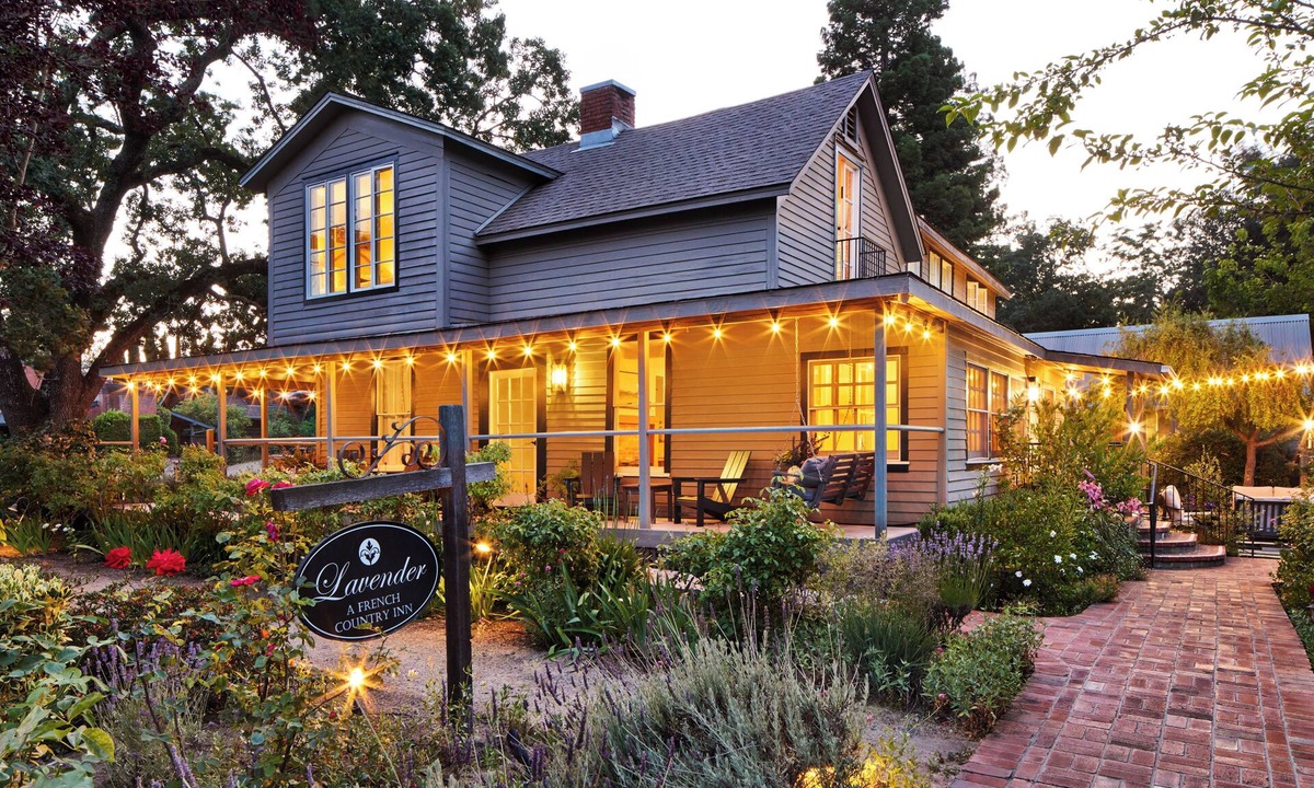 Yountville Bed & Breakfast | Lavender, A Four Sisters Inn