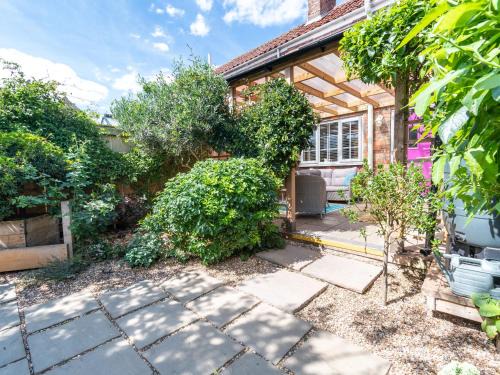 Mappleton House | Lavender Cottage