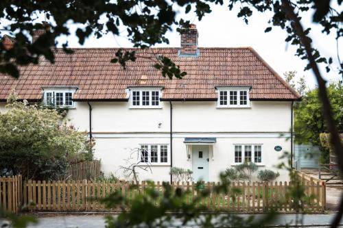 Burley House | Lavender Cottage