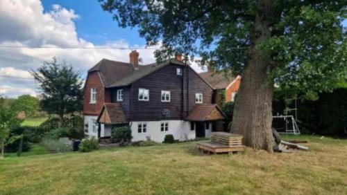 Runnymede House | Lavender Cottage