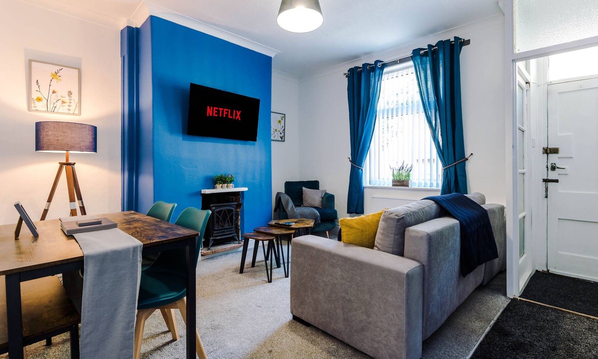 Stubbins Cottage | Lavender Cottage - Sleeping 5