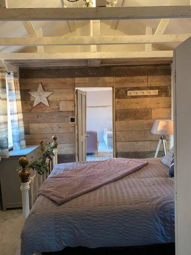 Bungay Apartment | Lavender lodge