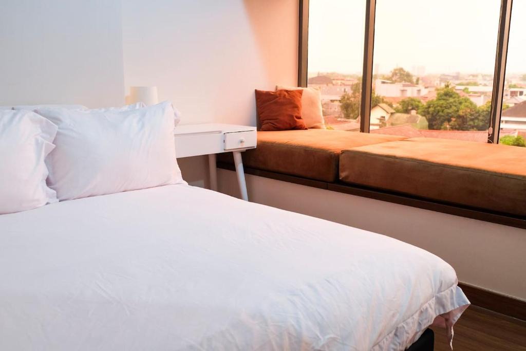 Catur Tunggal Apartment | Lavenderbnb 1 at Uttara The Icon Apartment