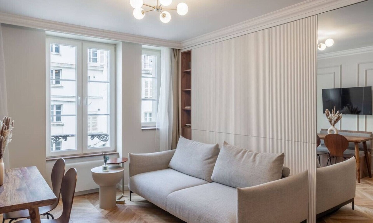 7th Arrondissement Apartment | Lavie Maison｜Eiffel Dominique