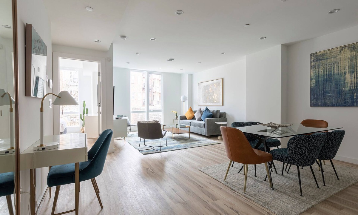 Hoboken Apartment | Lavish 3BR Retreat w Private Rooftop Deck Near NYC