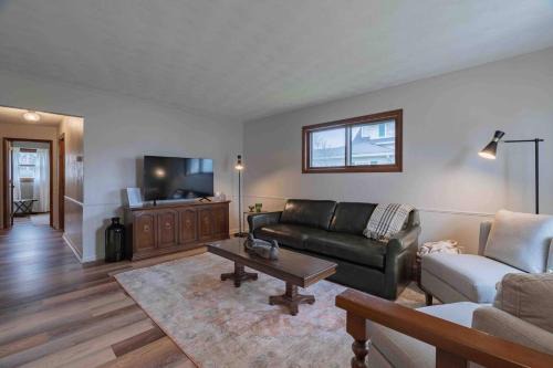 Van Wert House | Lavish on Leeson