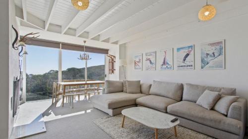 Hotham Heights House | Lawlers 6