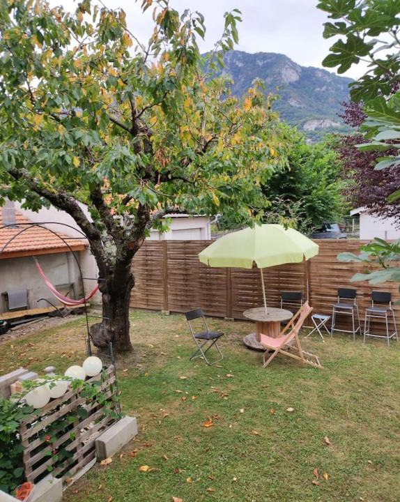 Tarascon-sur-Ariege House | Lazozota