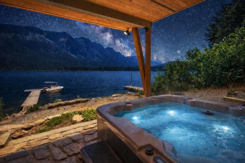 Leavenworth Cabin | Lazy Bear Lodge by NW Comfy Cabins