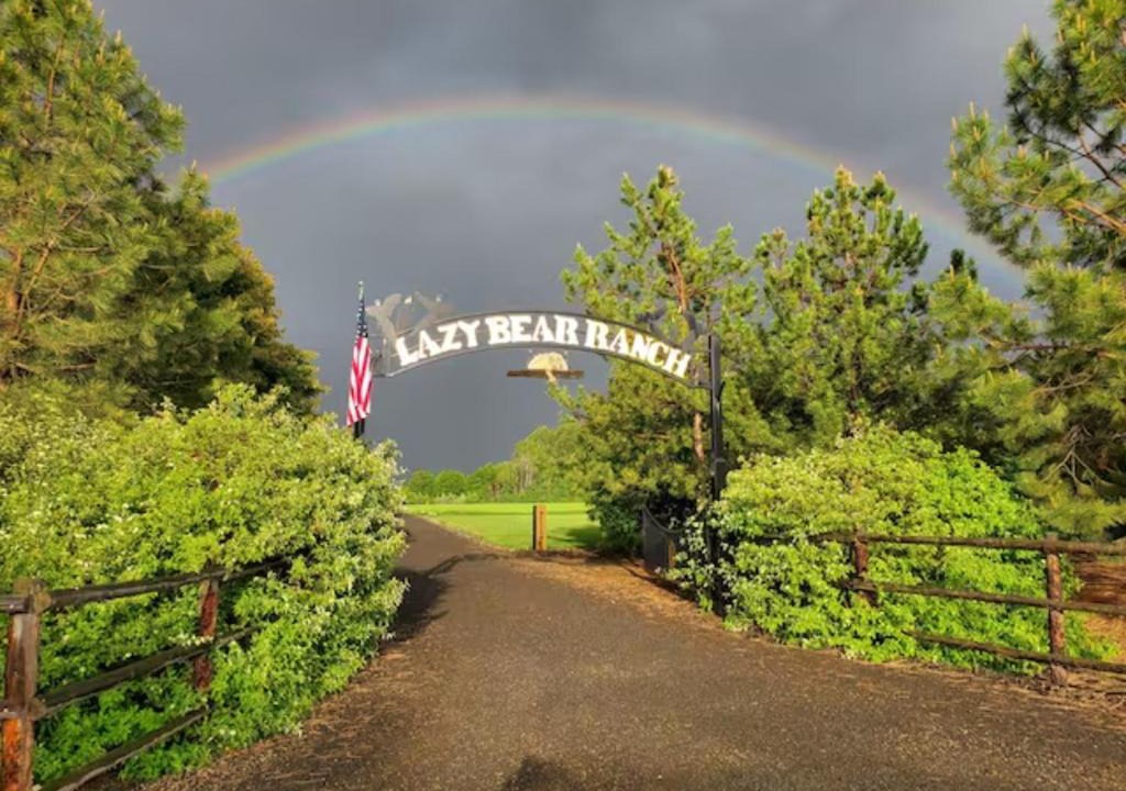 Weiser Hotel | Lazy Bear Ranch