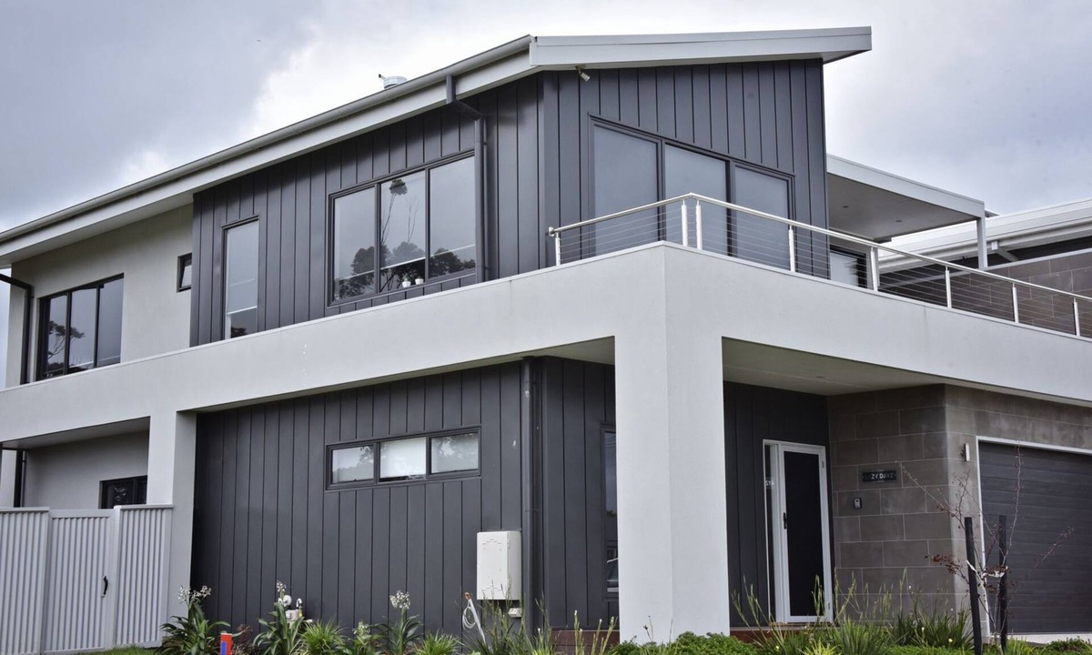 Portarlington House | Lazy Dayz Beach House