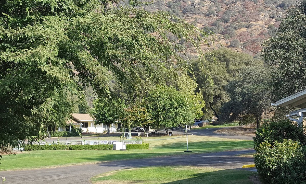 Three Rivers Hotel | Lazy J Ranch Motel