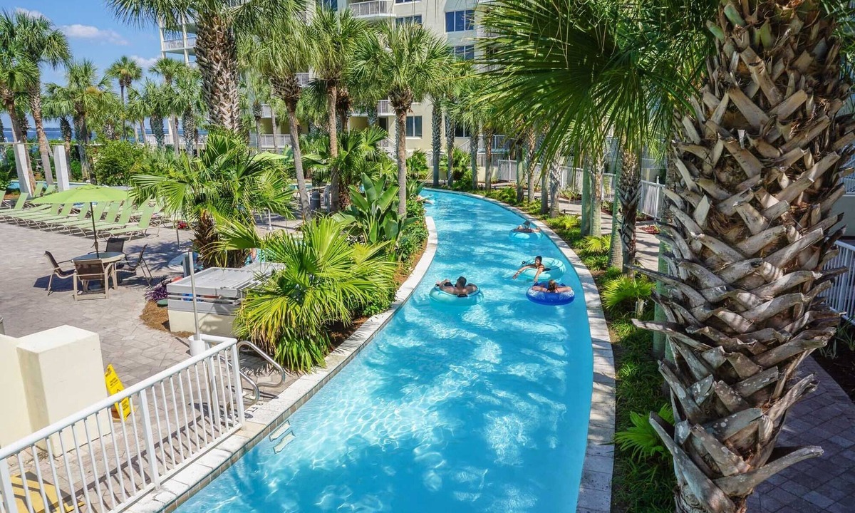 Fort Walton Beach Condo | Lazy River! On the beach with Straight on views. Next to the Boardwalk