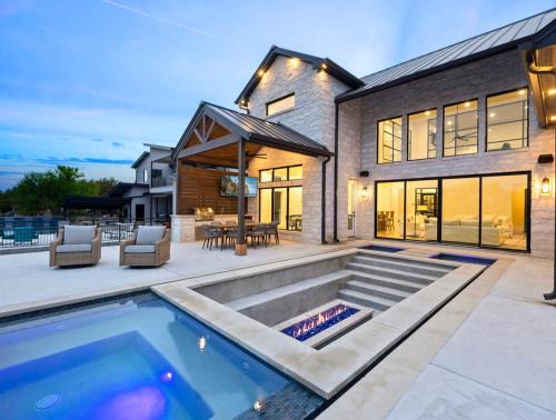 Kingsland House | LBJ Retreat
