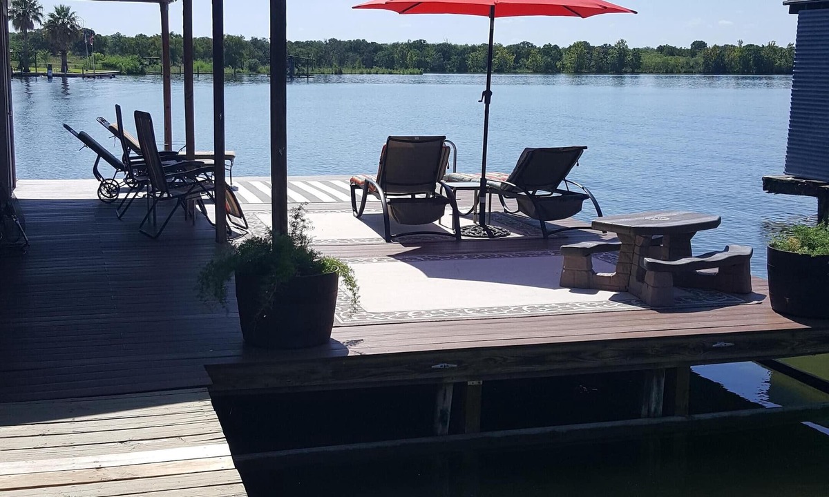 Granite Shoals House | LBJ Waterfront Retreat-Large Quiet Cove, Great Views, Family Friendly, Discounts